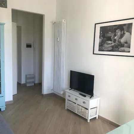 Sweet Apartment